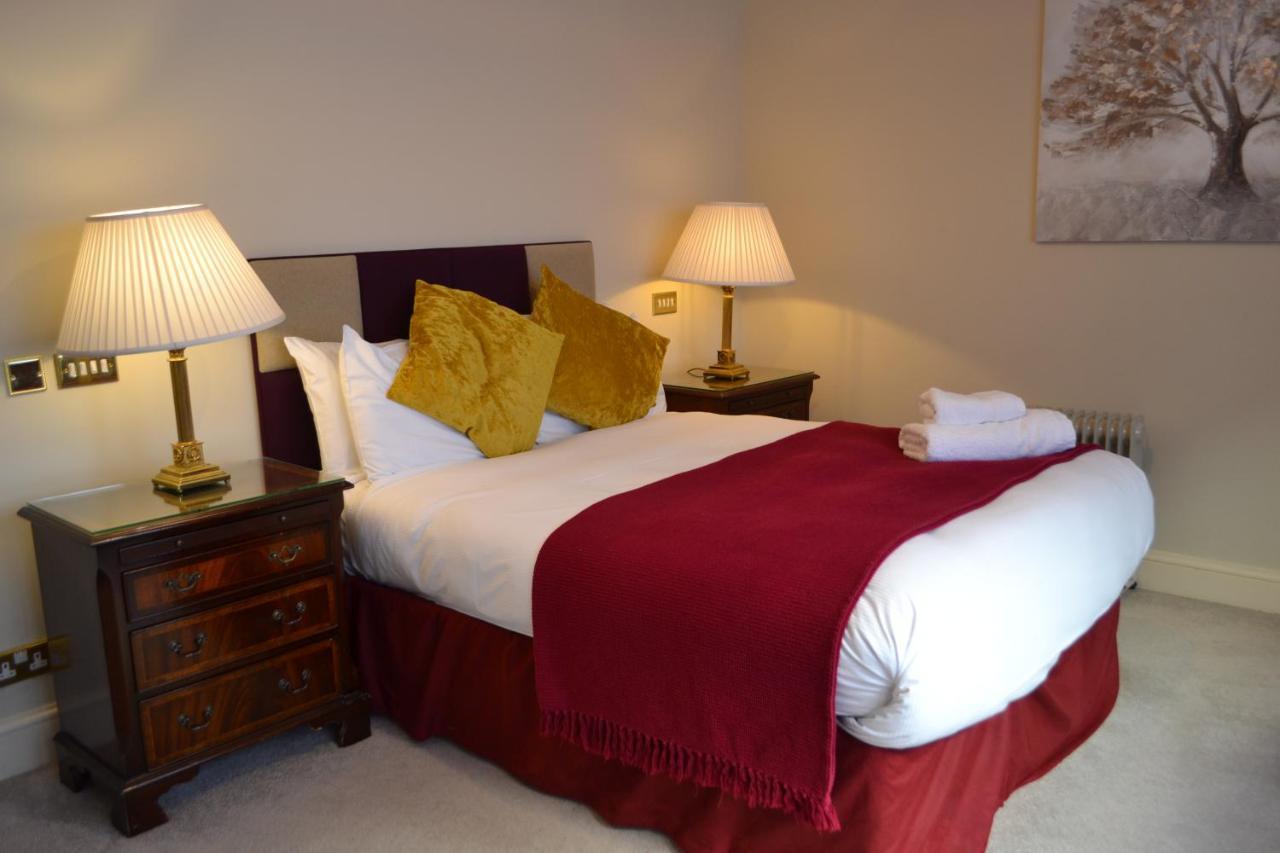 The Angel Posting House & Livery Guildford Bagian luar foto