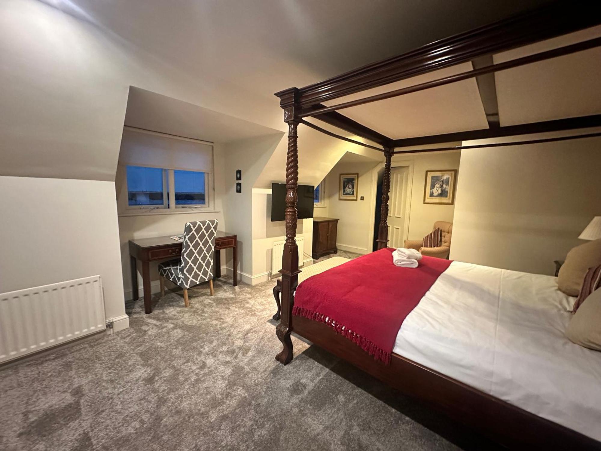 The Angel Posting House & Livery Guildford Bagian luar foto