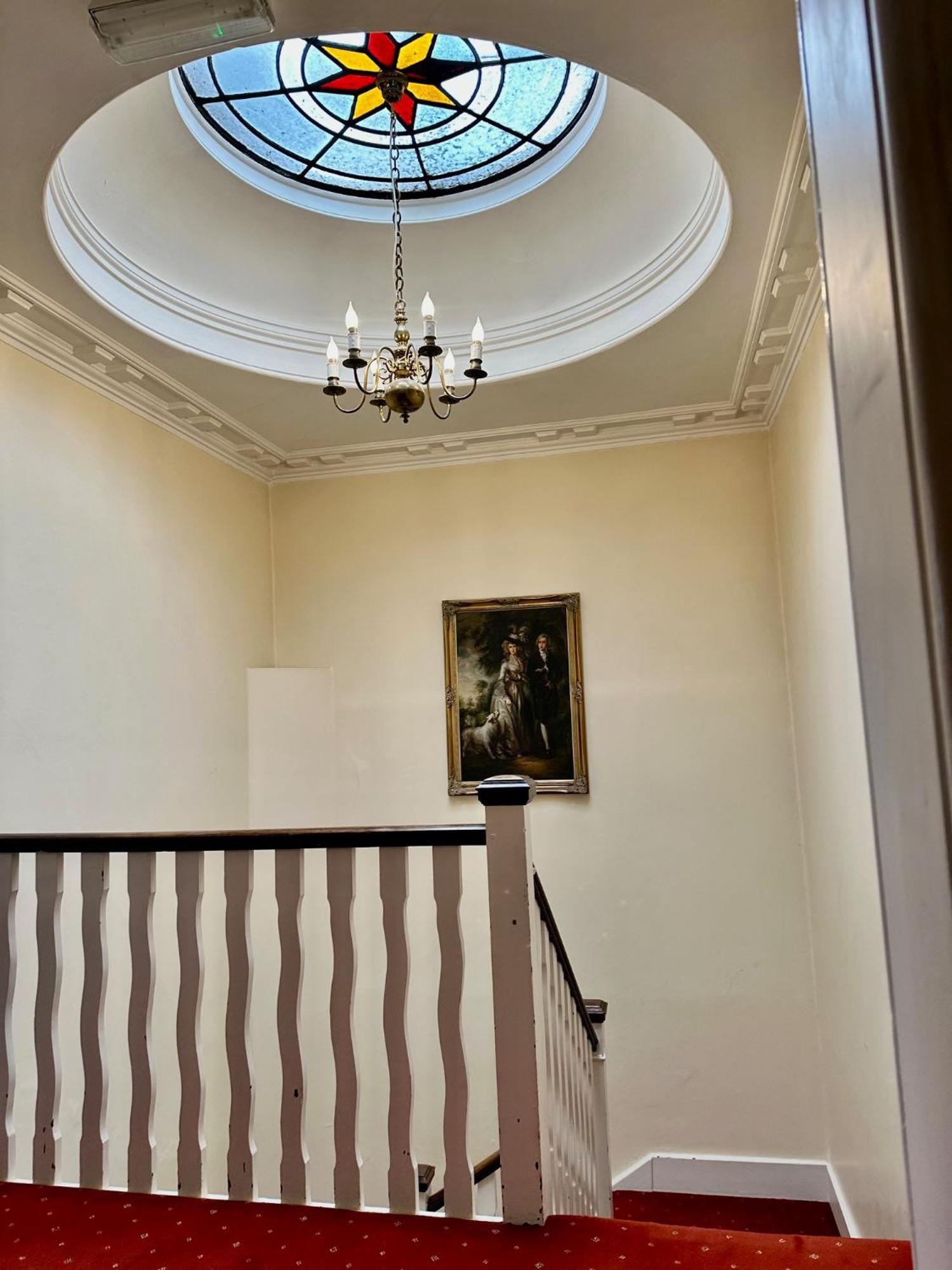 The Angel Posting House & Livery Guildford Bagian luar foto