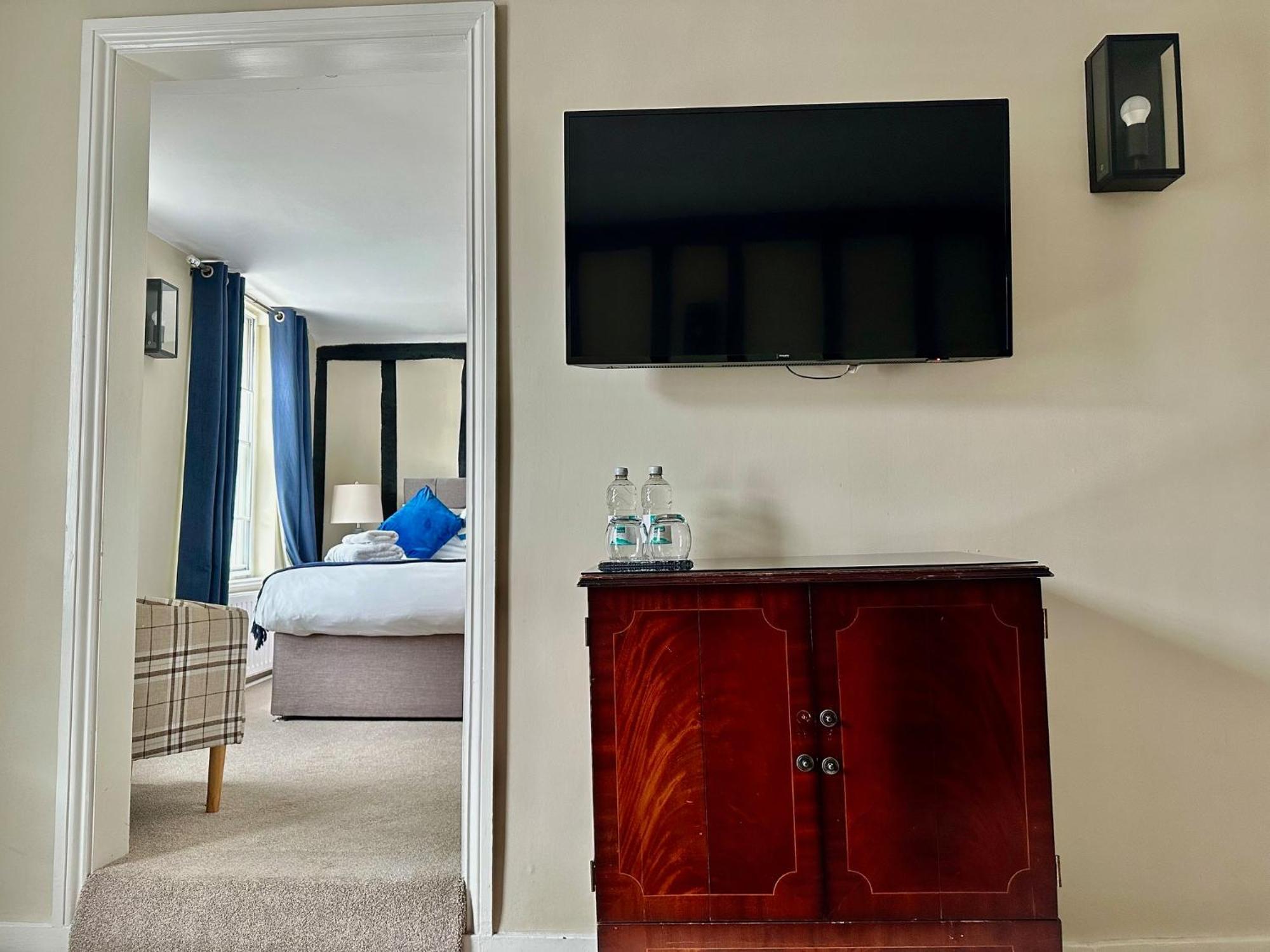 The Angel Posting House & Livery Guildford Bagian luar foto