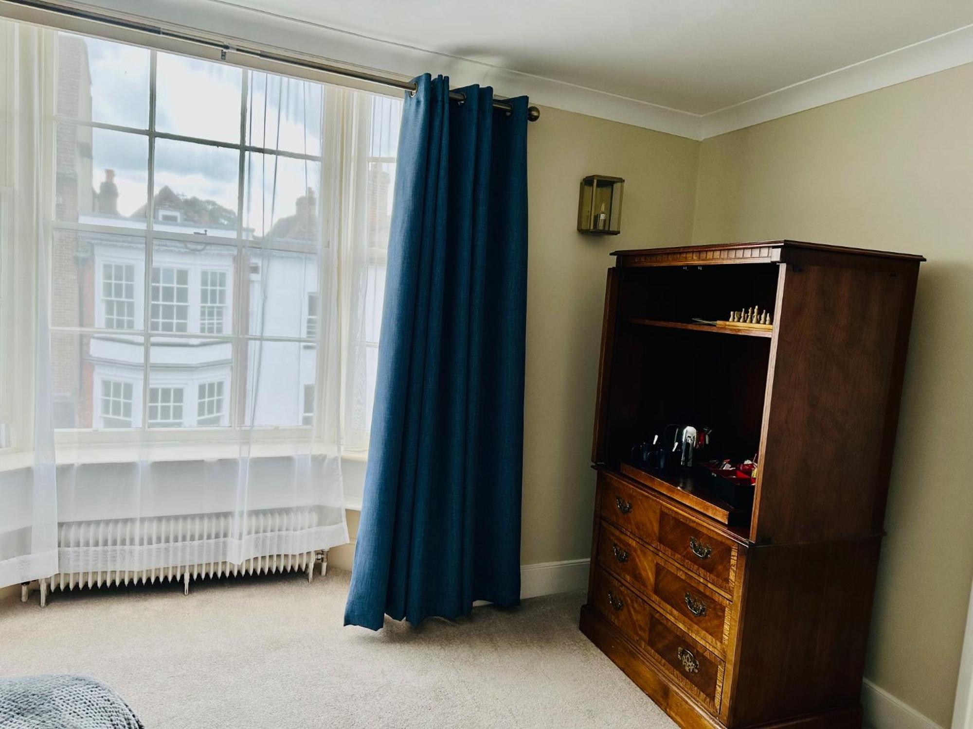 The Angel Posting House & Livery Guildford Bagian luar foto